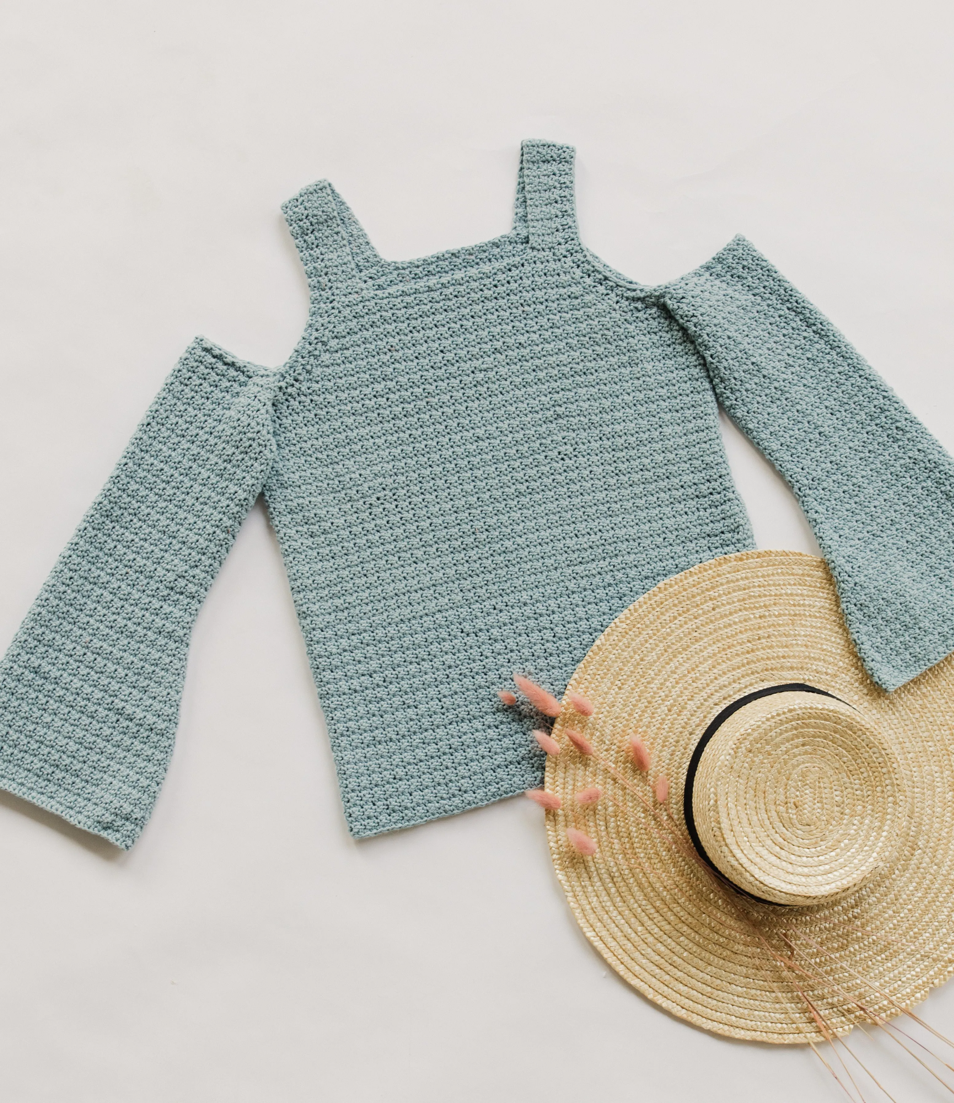 Modern Crochet Sweaters: 20 Chic Designs For Everyday Wear (Signed Copy)